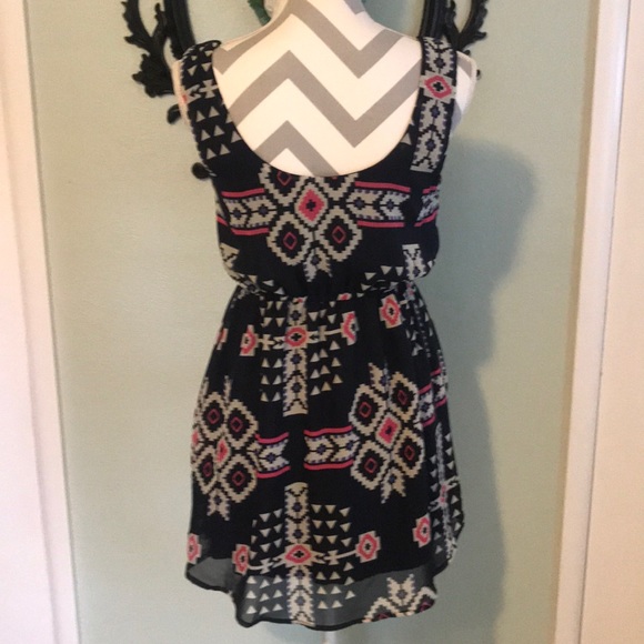 Light and breezy boho dress - Picture 4 of 7